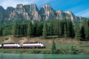 Train vacations through the United States and Canada