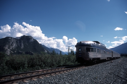 Train vacations through the United States and Canada