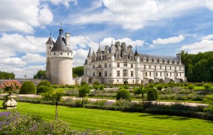 Chenonceaux castle in France